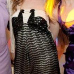 Vintage - La Petite Robe D’Anitsa Beaded Swan Dress